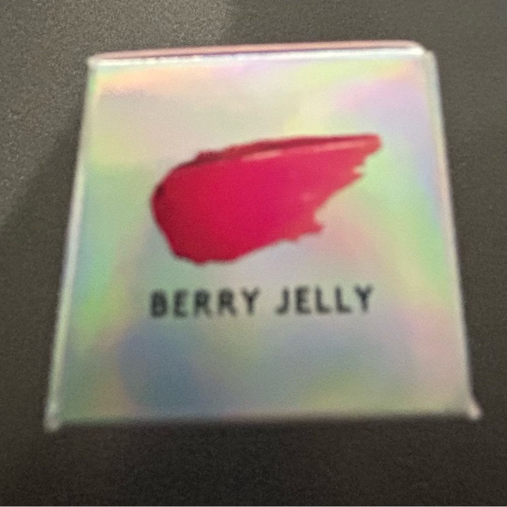Fenty Beauty Gloss Bomb Ice Cooling Lip Luminizer!!!. - Picture 2 of 3
